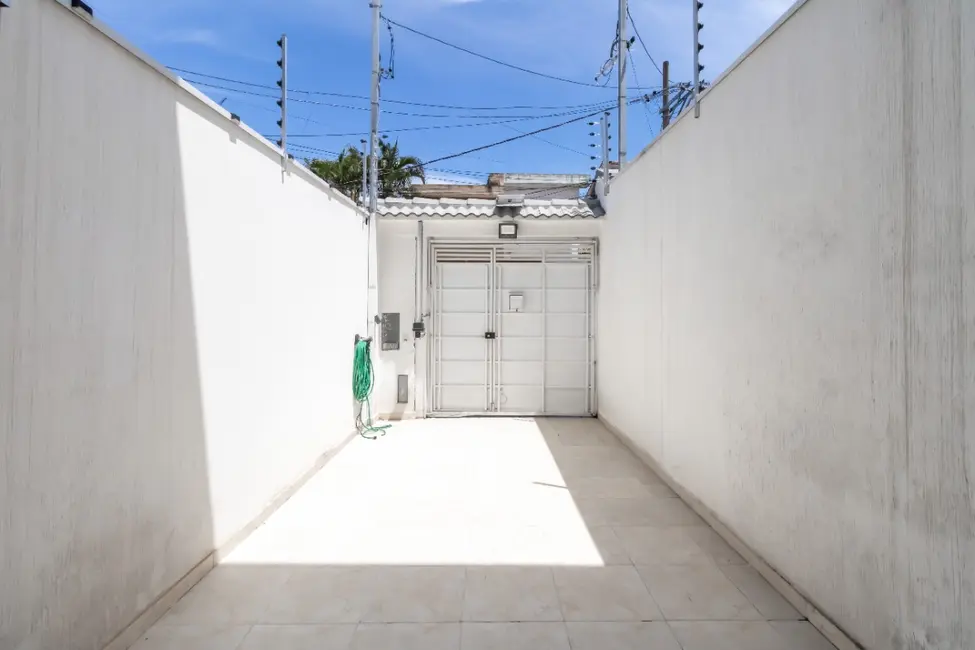 Foto 2 de Casa com 3 quartos à venda, 107m2 em Vila Constança, São Paulo - SP