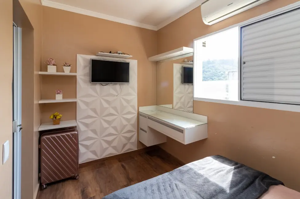 Foto 2 de Casa com 3 quartos à venda, 125m2 em Jardim Marilu, São Paulo - SP