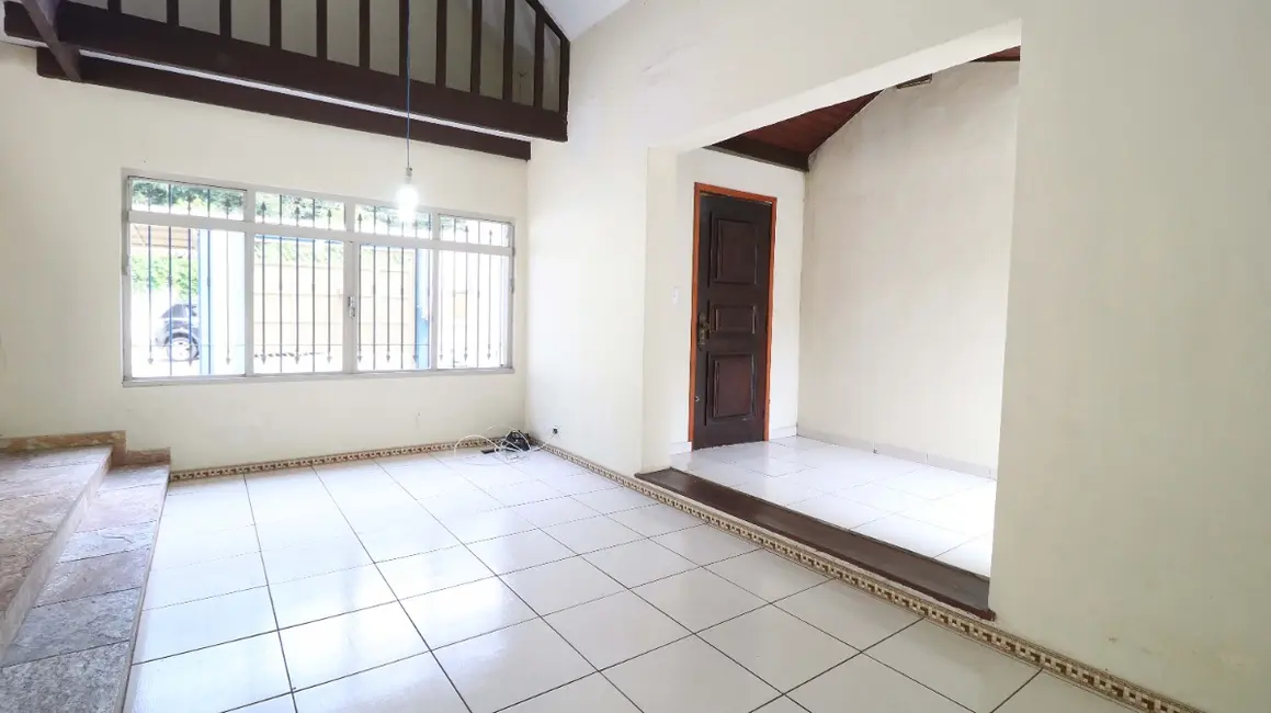 Foto 2 de Casa com 2 quartos à venda, 140m2 em Vila Emir, São Paulo - SP