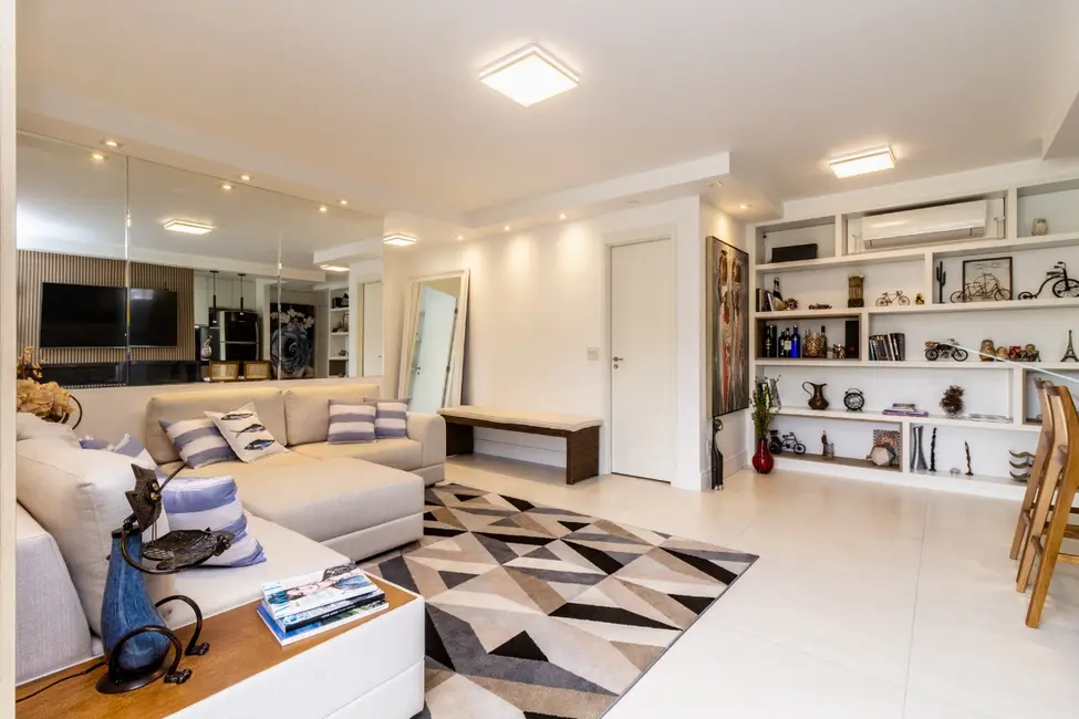 Foto 2 de Apartamento com 2 quartos à venda, 92m2 em Vila Anastácio, São Paulo - SP