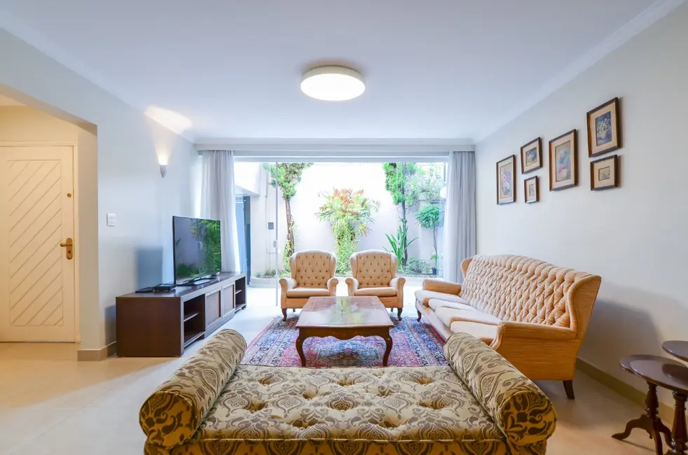 Casa com 3 quartos à venda, 200m2 em Brooklin Paulista, São Paulo - SP - imagem 2 Foto 2 de Casa com 3 quartos à venda, 200m2 em Brooklin Paulista, São Paulo - SP