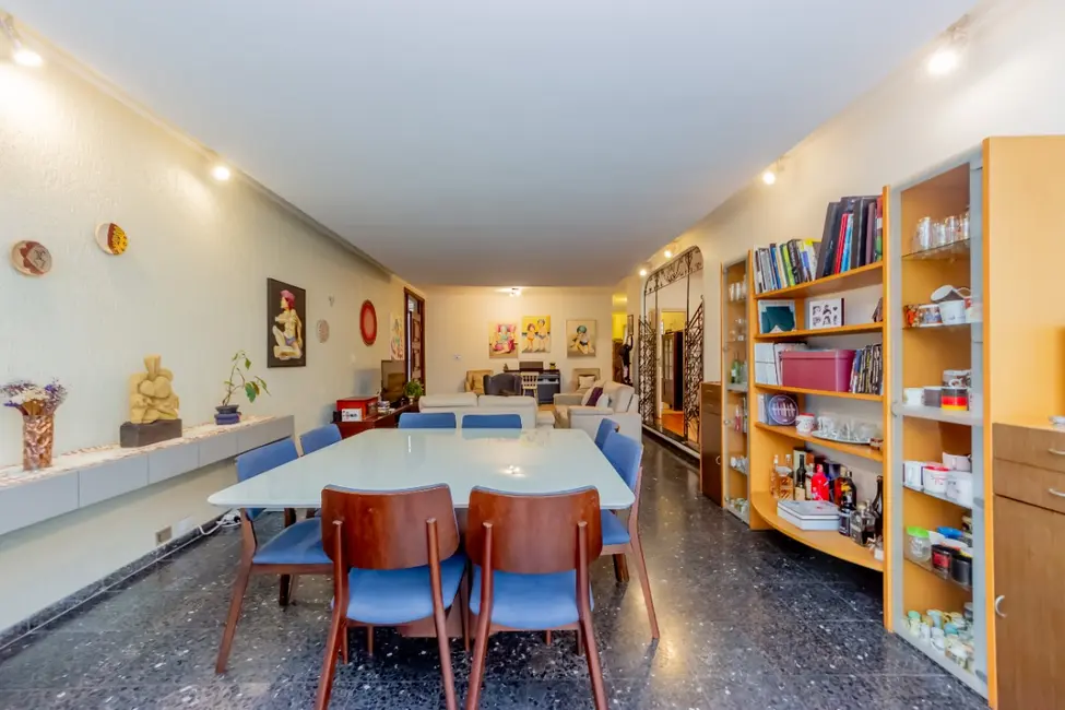 Foto 8 de Casa com 4 quartos à venda, 361m2 em Vila Monumento, São Paulo - SP