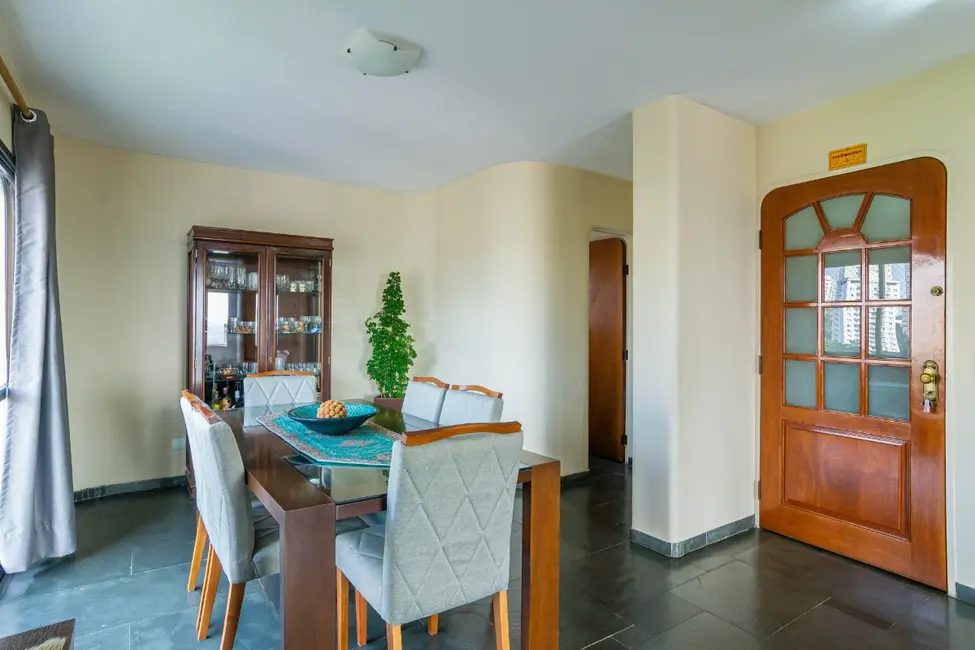 Apartamento com 3 quartos à venda, 177m2 em Vila Suzana, São Paulo - SP - imagem 8 Foto 8 de Apartamento com 3 quartos à venda, 177m2 em Vila Suzana, São Paulo - SP