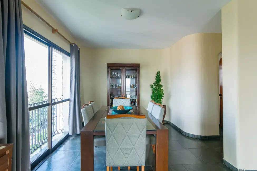 Apartamento com 3 quartos à venda, 177m2 em Vila Suzana, São Paulo - SP - imagem 9 Foto 9 de Apartamento com 3 quartos à venda, 177m2 em Vila Suzana, São Paulo - SP