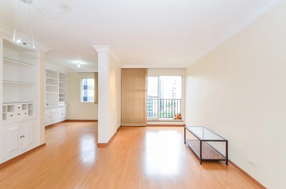 Foto 2 de Apartamento com 2 quartos à venda, 72m2 em Vila Olímpia, São Paulo - SP