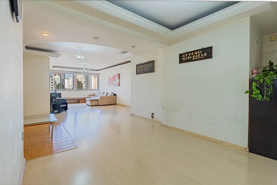 Foto 3 de Apartamento com 3 quartos à venda, 137m2 em Vila Mariana, São Paulo - SP