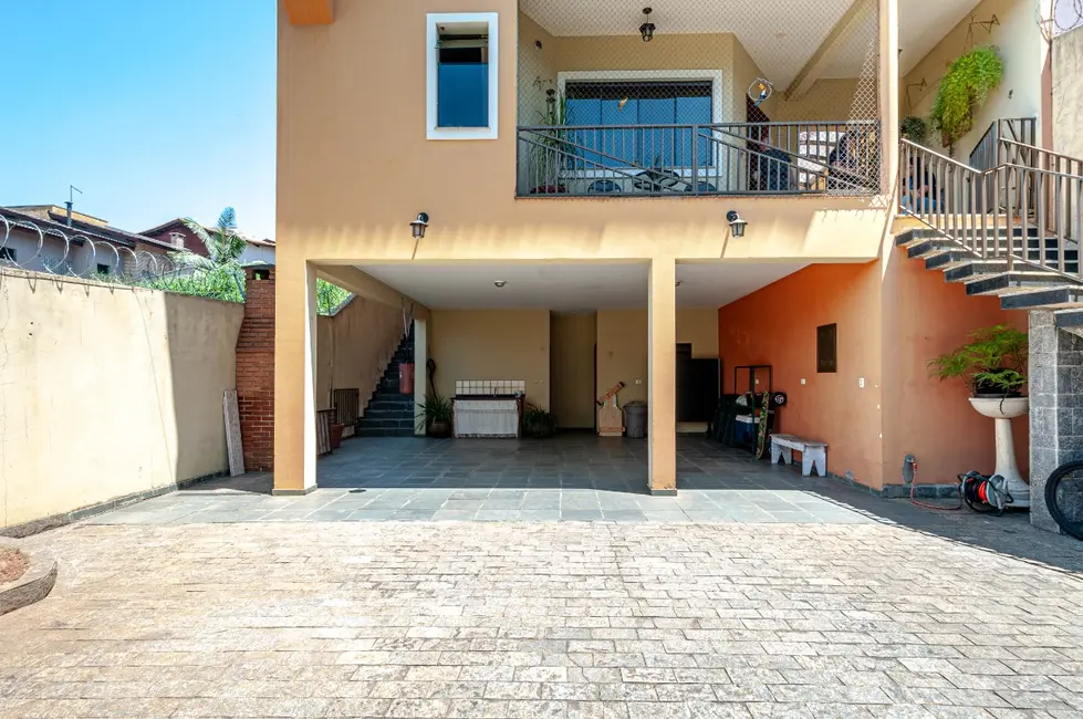 Foto 4 de Sobrado com 4 quartos à venda, 213m2 em Jardim Guapira, São Paulo - SP