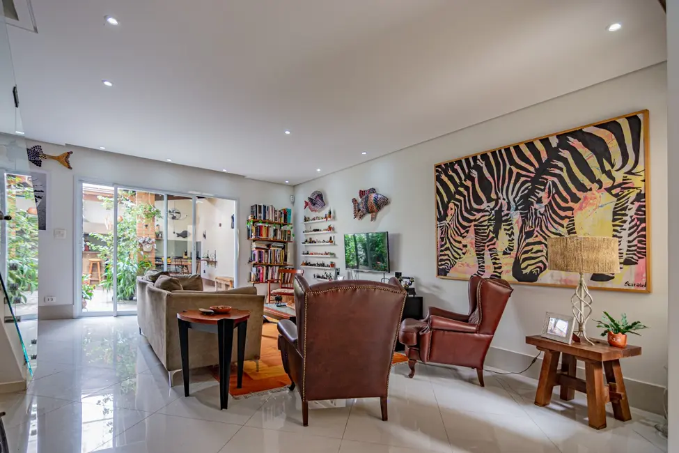 Sobrado com 4 quartos à venda, 188m2 em Vila Romana, São Paulo - SP - imagem 1 Foto 1 de Sobrado com 4 quartos à venda, 188m2 em Vila Romana, São Paulo - SP