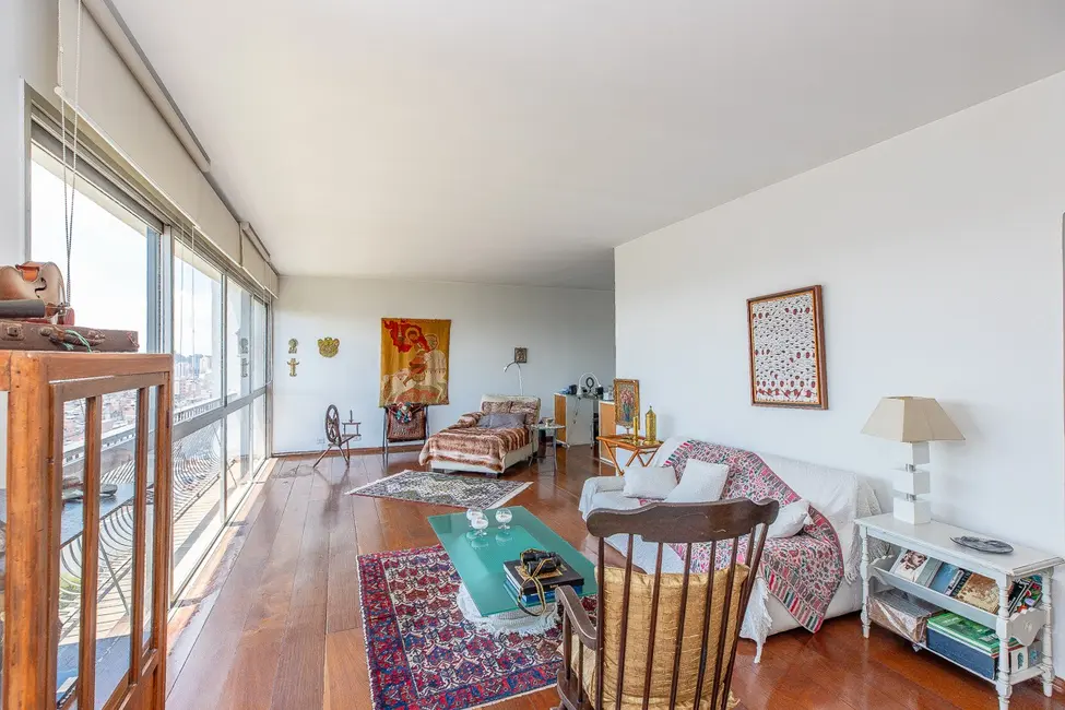 Apartamento com 3 quartos à venda, 175m2 em Morumbi, São Paulo - SP - imagem 3 Foto 3 de Apartamento com 3 quartos à venda, 175m2 em Morumbi, São Paulo - SP