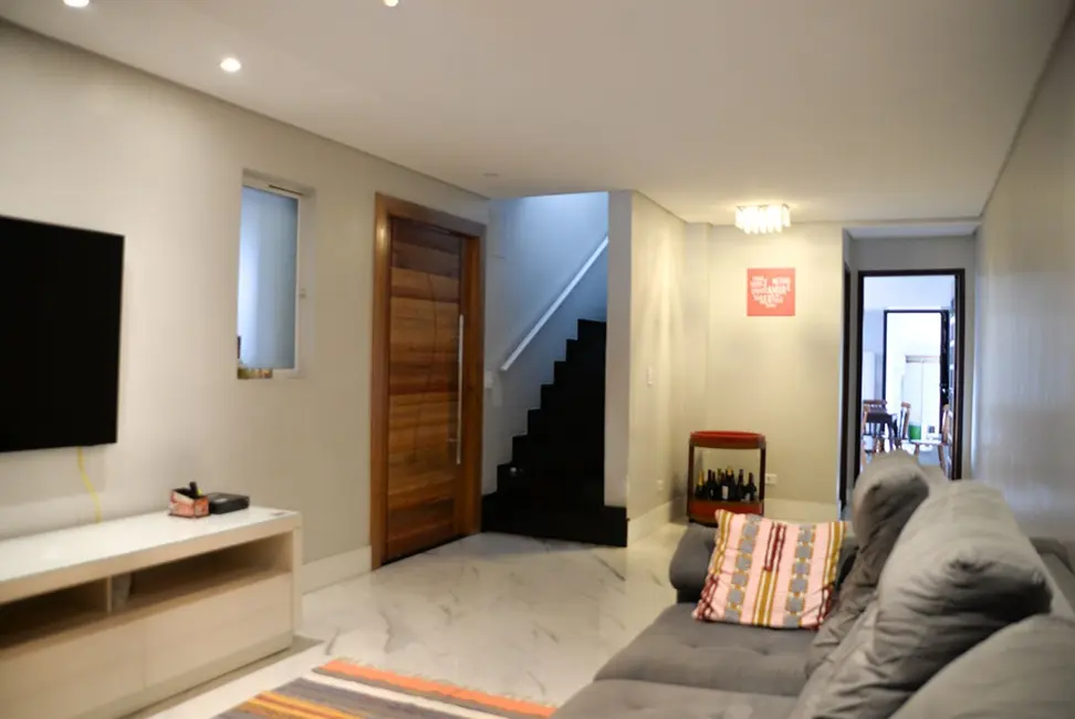 Sobrado com 3 quartos à venda, 243m2 em Parque São Domingos, São Paulo - SP - imagem 3 Foto 3 de Sobrado com 3 quartos à venda, 243m2 em Parque São Domingos, São Paulo - SP