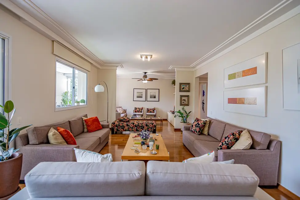 Apartamento com 3 quartos à venda, 172m2 em Vila Romana, São Paulo - SP - imagem 9 Foto 9 de Apartamento com 3 quartos à venda, 172m2 em Vila Romana, São Paulo - SP