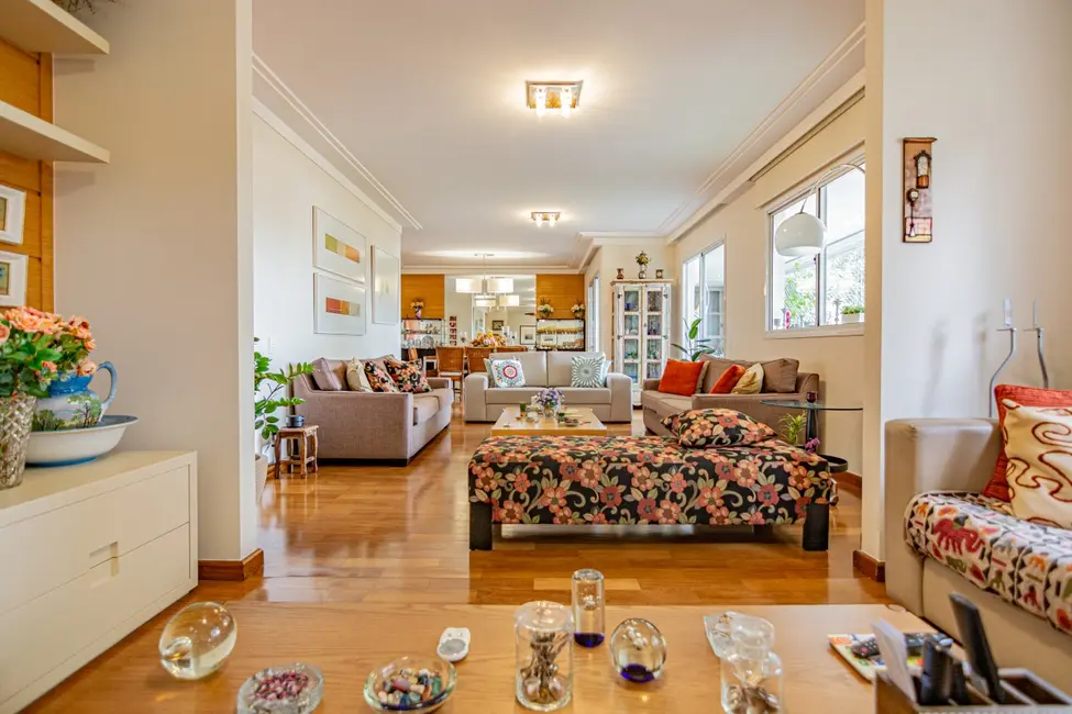 Apartamento com 3 quartos à venda, 172m2 em Vila Romana, São Paulo - SP - imagem 2 Foto 2 de Apartamento com 3 quartos à venda, 172m2 em Vila Romana, São Paulo - SP