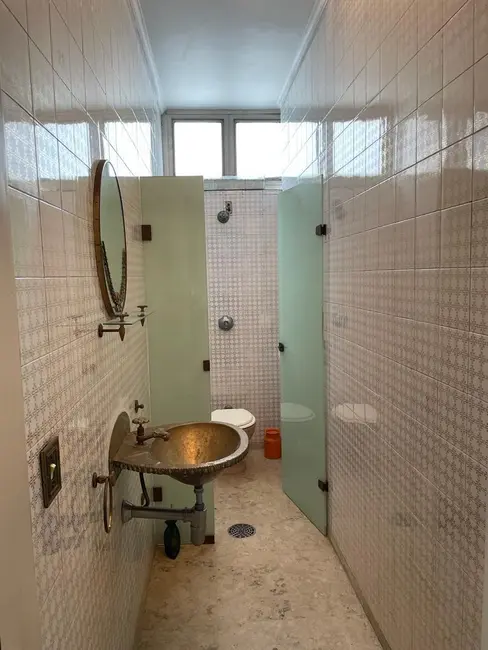 Apartamento com 3 quartos à venda, 272m2 em Santa Cecília, São Paulo - SP - imagem 8 Foto 8 de Apartamento com 3 quartos à venda, 272m2 em Santa Cecília, São Paulo - SP