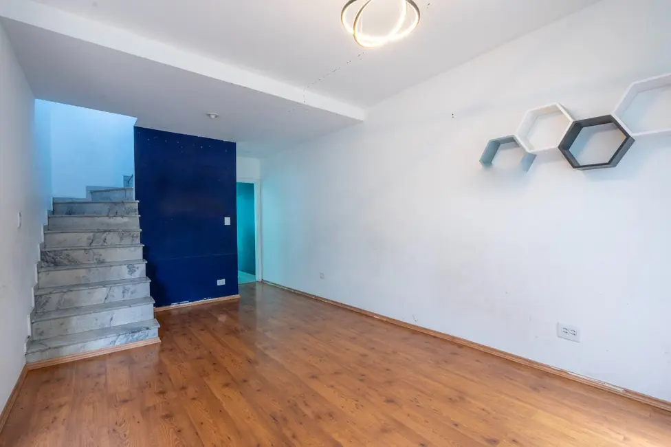 Casa com 2 quartos à venda, 120m2 em Vila Marari, São Paulo - SP - imagem 2 Foto 2 de Casa com 2 quartos à venda, 120m2 em Vila Marari, São Paulo - SP