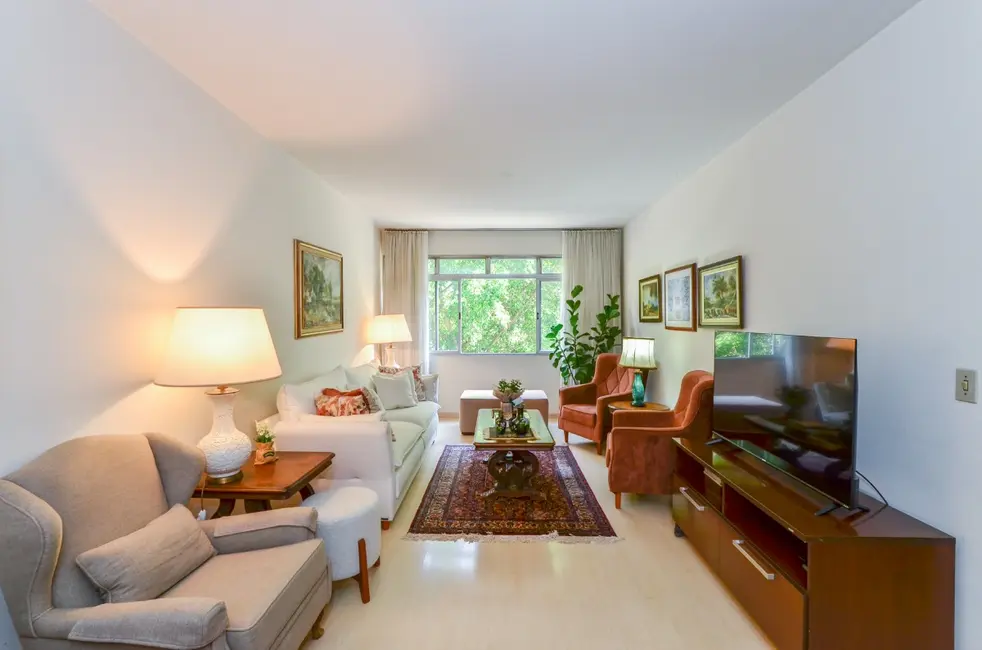 Foto 2 de Apartamento com 3 quartos à venda, 129m2 em Jardim Paulista, São Paulo - SP