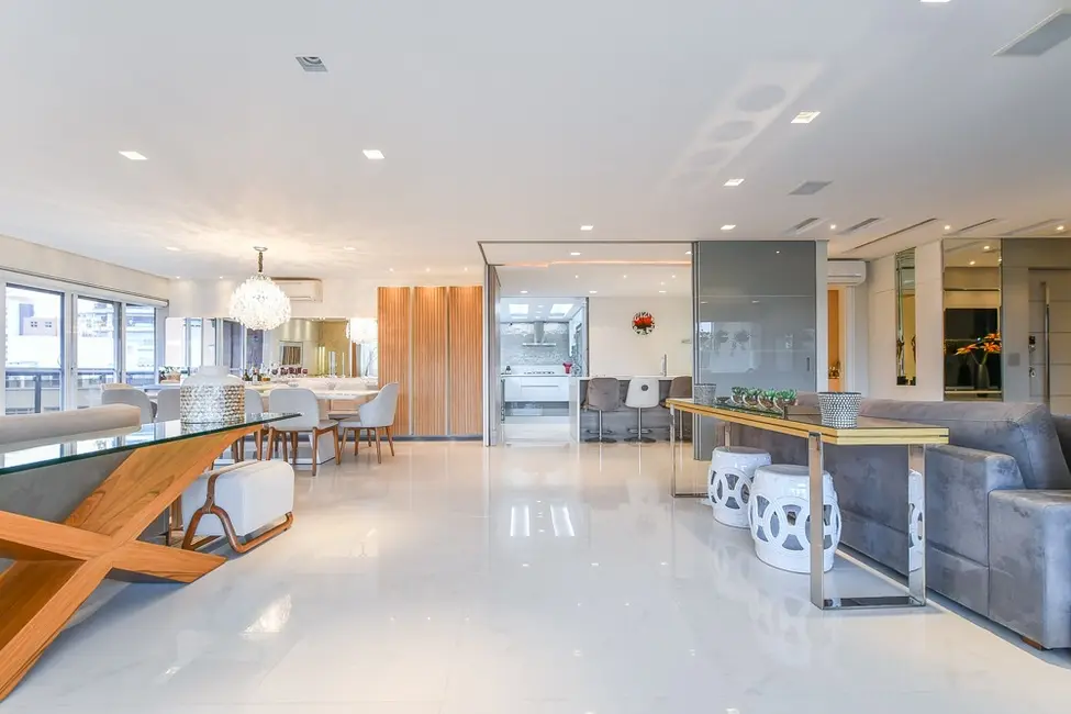 Foto 7 de Apartamento com 3 quartos à venda, 244m2 em Vila Nova Conceição, São Paulo - SP