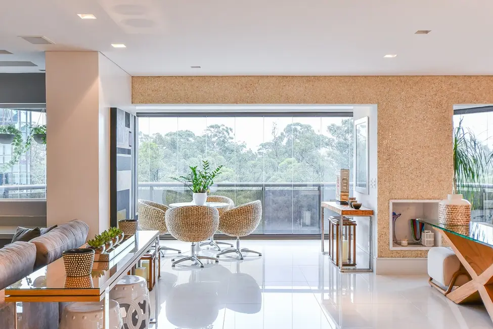 Foto 1 de Apartamento com 3 quartos à venda em Vila Nova Conceição, São Paulo - SP