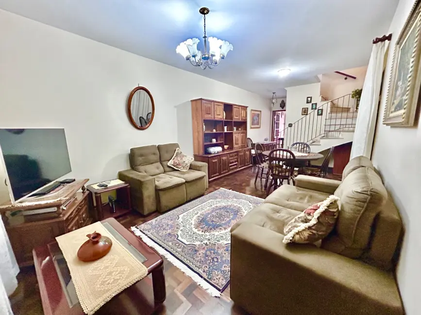 Foto 3 de Casa com 2 quartos à venda, 136m2 em Jardim Regis, São Paulo - SP