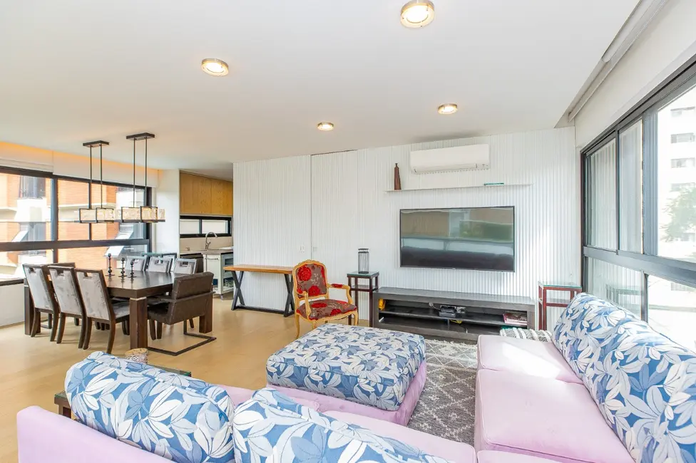 Foto 6 de Apartamento com 2 quartos à venda, 138m2 em Moema, São Paulo - SP