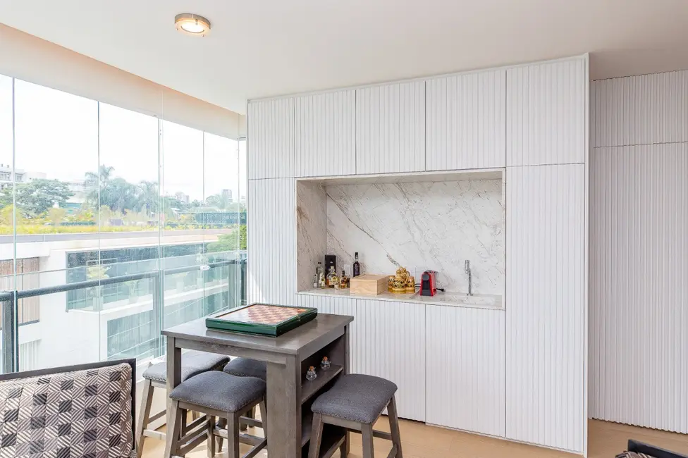 Foto 8 de Apartamento com 2 quartos à venda, 138m2 em Moema, São Paulo - SP