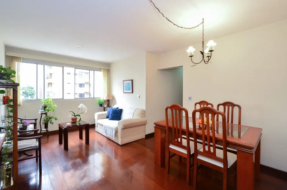 Foto 6 de Apartamento com 3 quartos à venda, 72m2 em Moema, São Paulo - SP