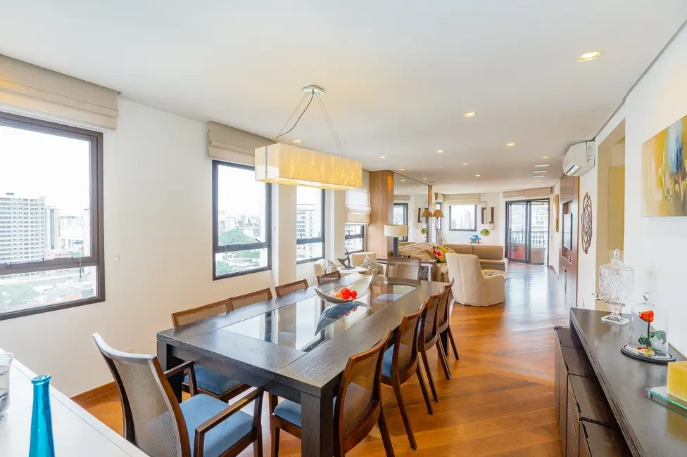 Apartamento com 3 quartos à venda, 201m2 em Moema, São Paulo - SP - imagem 8 Foto 8 de Apartamento com 3 quartos à venda, 201m2 em Moema, São Paulo - SP