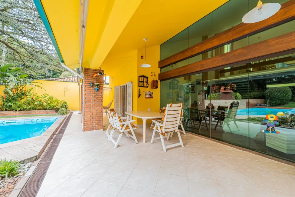 Casa com 4 quartos à venda, 260m2 em Jardim Santa Helena, São Paulo - SP - imagem 4 Foto 4 de Casa com 4 quartos à venda, 260m2 em Jardim Santa Helena, São Paulo - SP