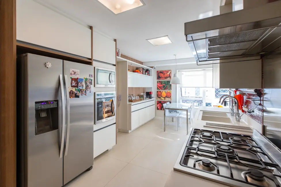 Foto 4 de Apartamento com 4 quartos à venda, 251m2 em Campo Belo, São Paulo - SP