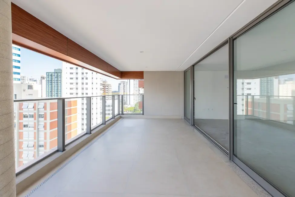 Foto 6 de Apartamento com 4 quartos à venda, 232m2 em Campo Belo, São Paulo - SP