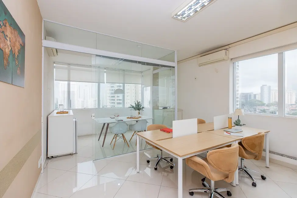 Sala Comercial à venda, 30m2 em Vila Sofia, São Paulo - SP - imagem 2 Foto 2 de Sala Comercial à venda, 30m2 em Vila Sofia, São Paulo - SP