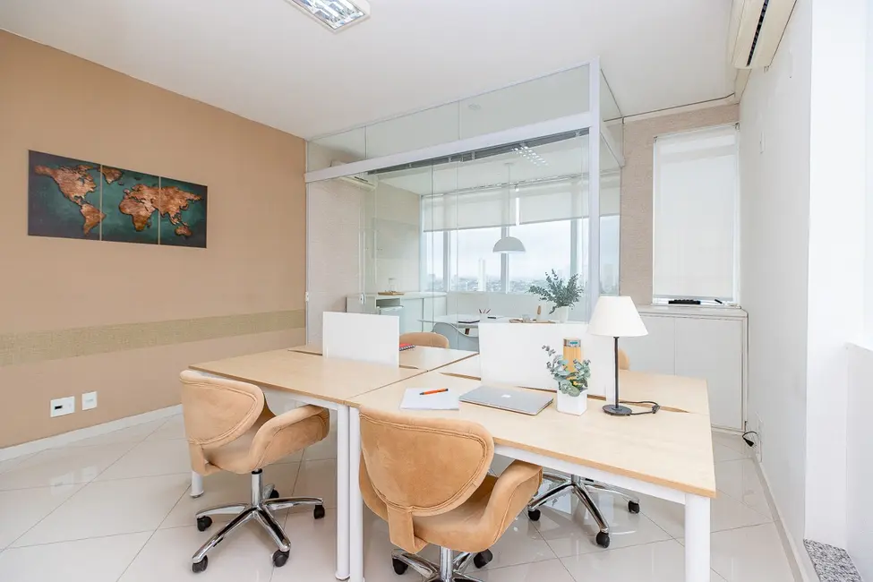 Sala Comercial à venda, 30m2 em Vila Sofia, São Paulo - SP - imagem 4 Foto 4 de Sala Comercial à venda, 30m2 em Vila Sofia, São Paulo - SP