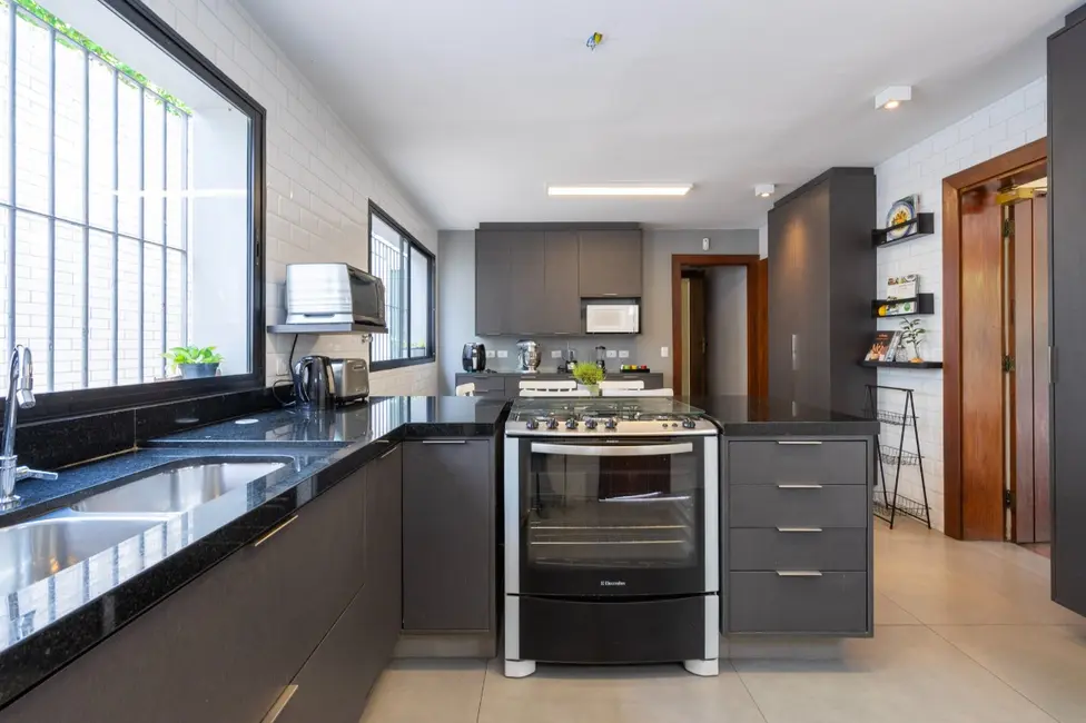 Foto 9 de Casa com 4 quartos à venda, 370m2 em Morumbi, São Paulo - SP