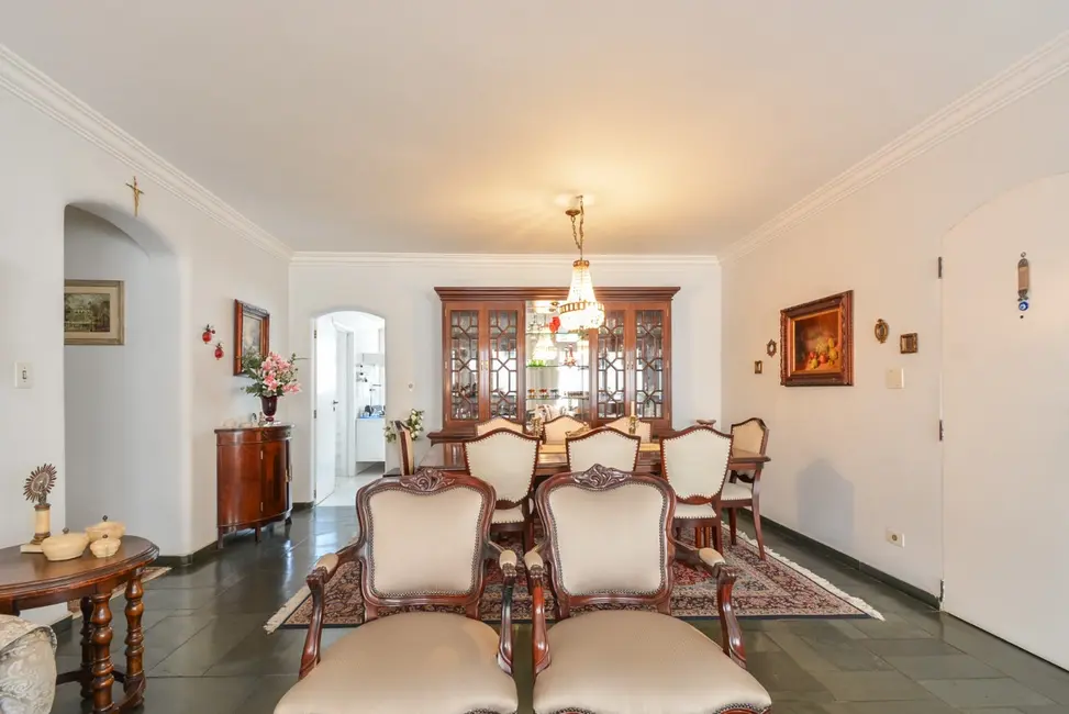 Apartamento com 4 quartos à venda, 161m2 em Moema, São Paulo - SP - imagem 6 Foto 6 de Apartamento com 4 quartos à venda, 161m2 em Moema, São Paulo - SP