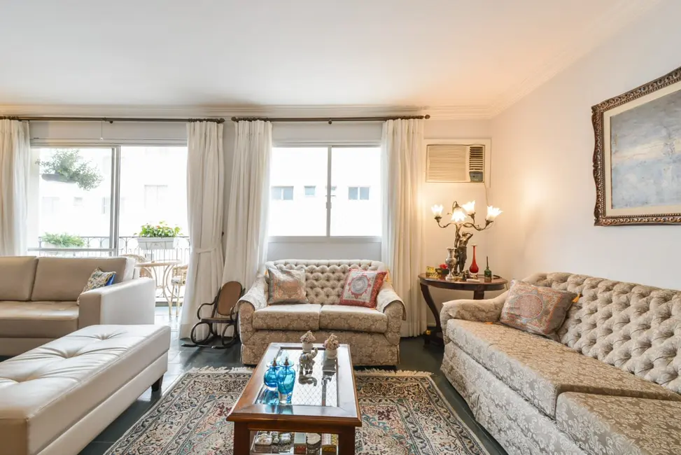 Apartamento com 4 quartos à venda, 161m2 em Moema, São Paulo - SP - imagem 2 Foto 2 de Apartamento com 4 quartos à venda, 161m2 em Moema, São Paulo - SP