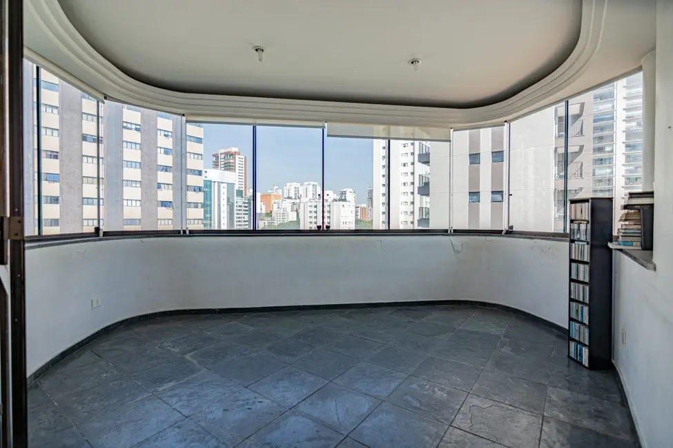 Foto 9 de Apartamento com 4 quartos à venda, 253m2 em Campo Belo, São Paulo - SP