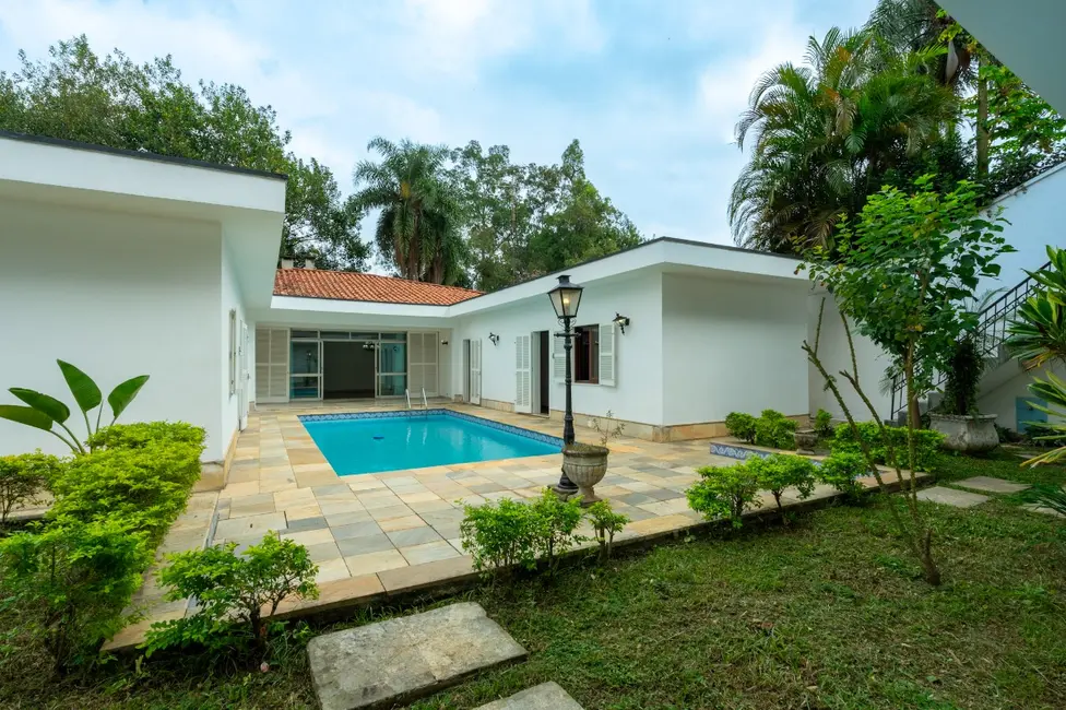 Foto 1 de Casa com 4 quartos à venda, 813m2 em Jardim Marajoara, São Paulo - SP