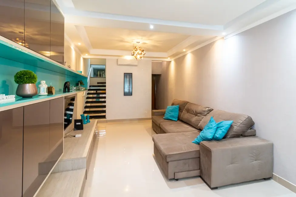 Foto 1 de Casa com 3 quartos à venda, 240m2 em Chácara Inglesa, São Paulo - SP