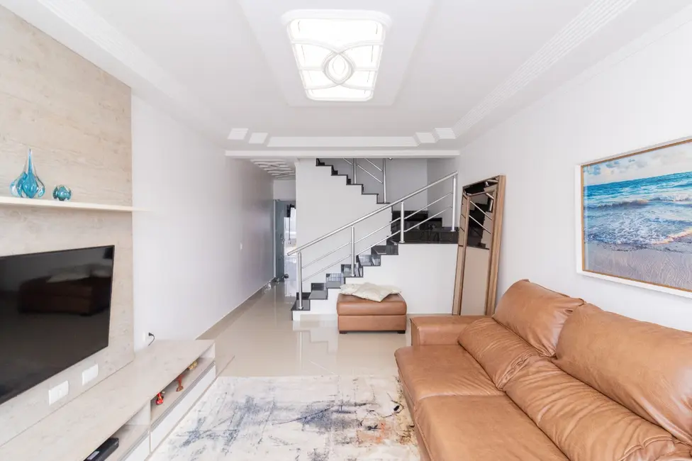 Foto 1 de Casa com 3 quartos à venda, 424m2 em Parque Maria Domitila, São Paulo - SP