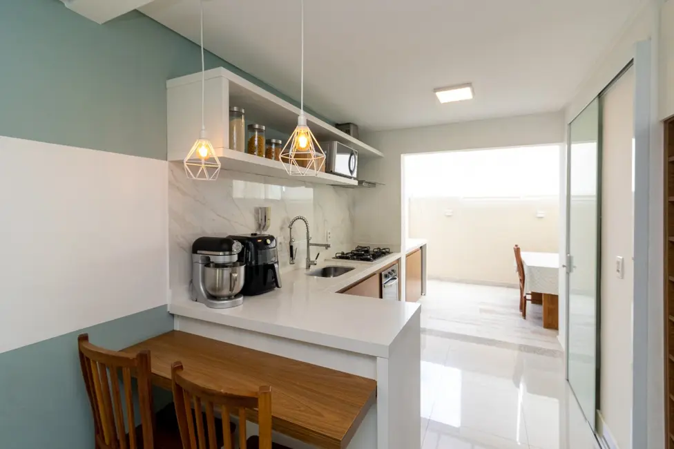 Foto 9 de Casa de Condomínio com 2 quartos à venda, 82m2 em Vila Mangalot, São Paulo - SP