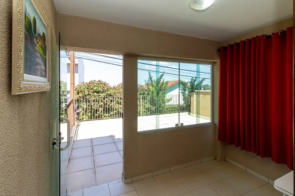 Casa de Vila com 3 quartos à venda, 176m2 em Vila Guedes, São Paulo - SP - imagem 2 Foto 2 de Casa de Vila com 3 quartos à venda, 176m2 em Vila Guedes, São Paulo - SP