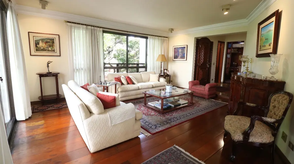 Foto 8 de Apartamento com 3 quartos à venda, 200m2 em Campo Belo, São Paulo - SP