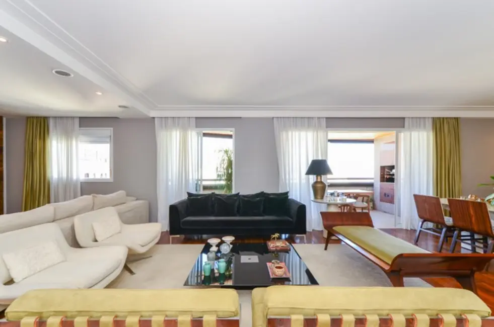 Foto 1 de Apartamento com 3 quartos à venda, 202m2 em Moema, São Paulo - SP