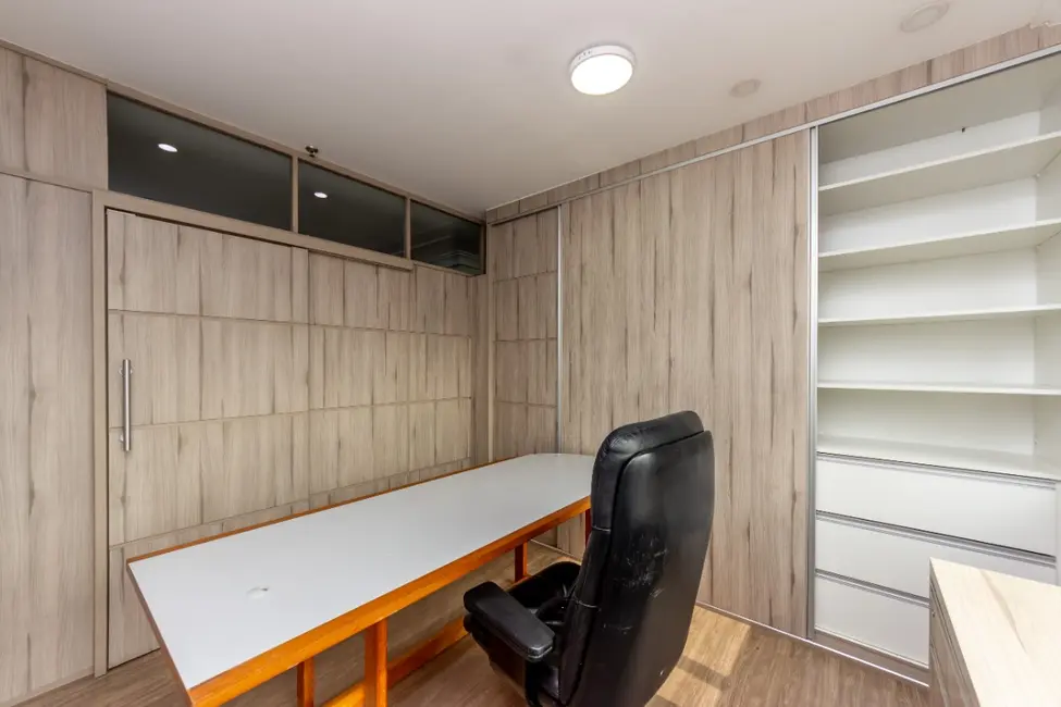 Sala Comercial à venda, 44m2 em Santo Amaro, São Paulo - SP - imagem 3 Foto 3 de Sala Comercial à venda, 44m2 em Santo Amaro, São Paulo - SP