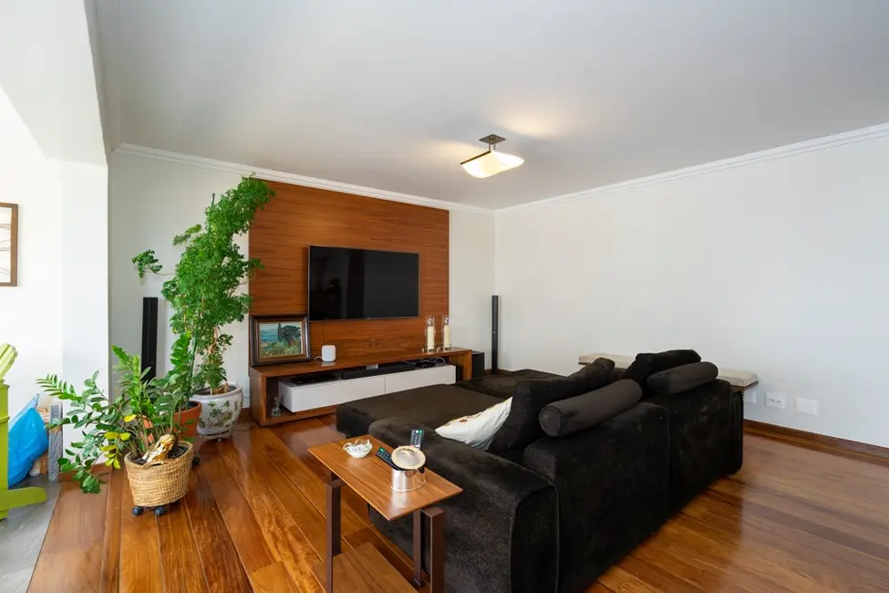 Foto 3 de Apartamento com 4 quartos à venda, 193m2 em Jardim Monte Kemel, São Paulo - SP