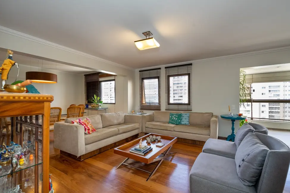 Foto 7 de Apartamento com 4 quartos à venda, 193m2 em Jardim Monte Kemel, São Paulo - SP