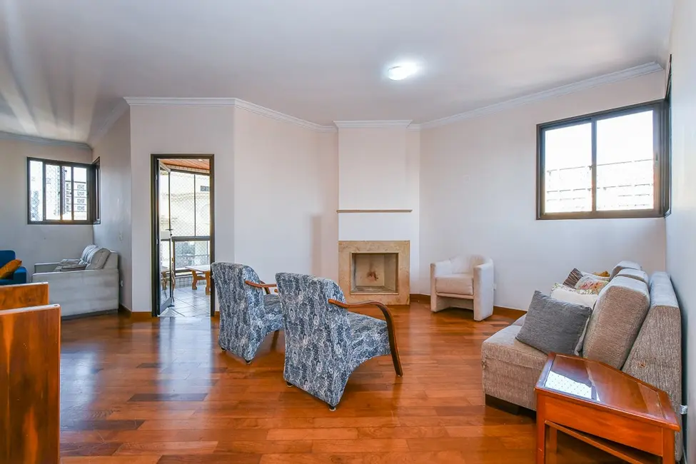 Apartamento com 4 quartos à venda, 200m2 em Moema, São Paulo - SP - imagem 3 Foto 3 de Apartamento com 4 quartos à venda, 200m2 em Moema, São Paulo - SP