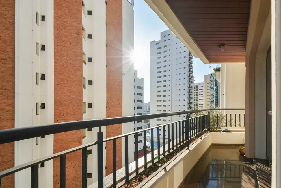 Apartamento com 4 quartos à venda, 175m2 em Tatuapé, São Paulo - SP - imagem 8 Foto 8 de Apartamento com 4 quartos à venda, 175m2 em Tatuapé, São Paulo - SP