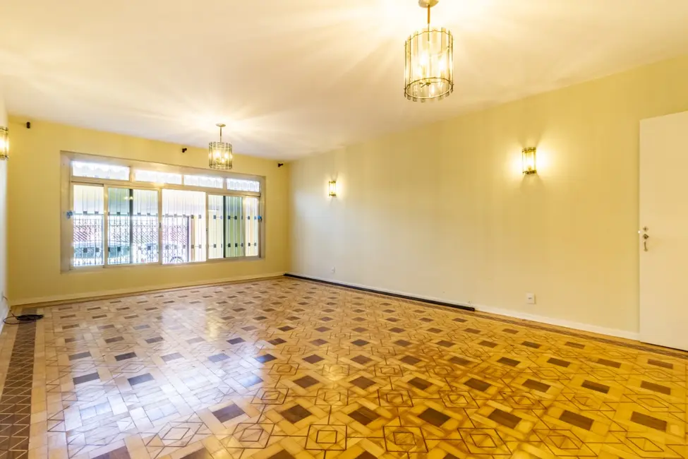 Foto 2 de Casa com 2 quartos à venda, 260m2 em Vila Madalena, São Paulo - SP
