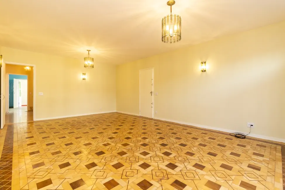 Foto 3 de Casa com 2 quartos à venda, 260m2 em Vila Madalena, São Paulo - SP