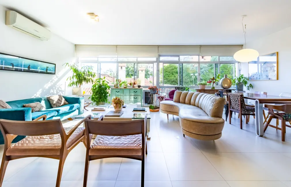 Apartamento com 3 quartos à venda, 230m2 em Higienópolis, São Paulo - SP - imagem 4 Foto 4 de Apartamento com 3 quartos à venda, 230m2 em Higienópolis, São Paulo - SP